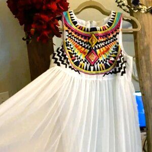 SHAARON WHITE EMBROIDERED DRESS